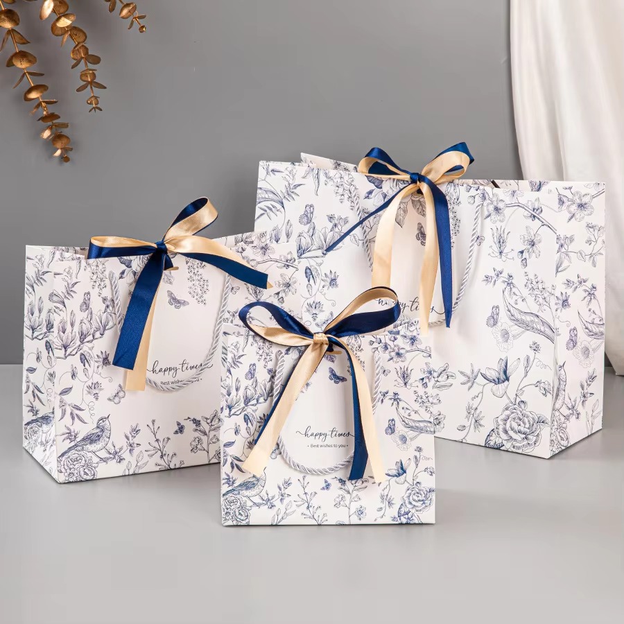 10Pcs Floral Print Paper Gift  - Luxury Skincare Packaging recension och pris